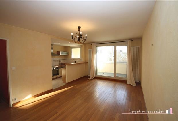 Location T3 Rennes COLOMBIA/ TRONJOLLY