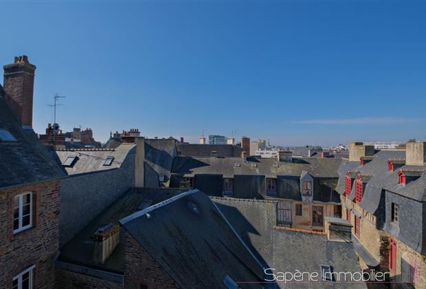 Location T2 Rennes Place des Lices